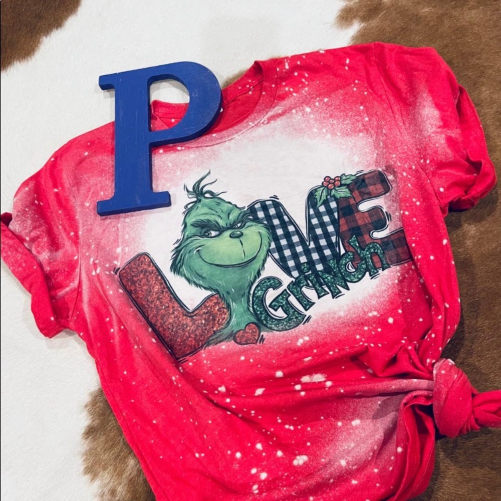 I Love the Grinch Christmas Tee